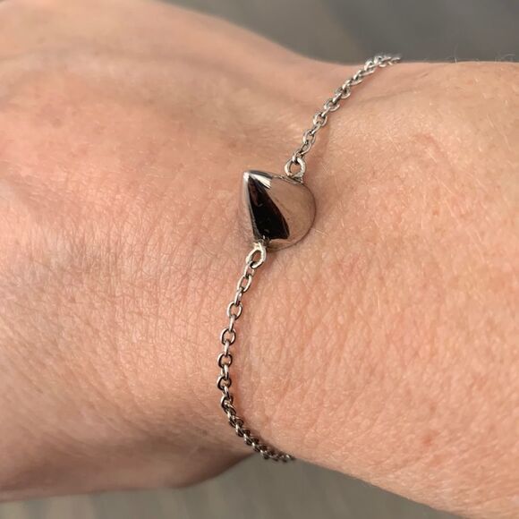 Eddie Borgo Single Cone Spike Bracelet - Sculptural Cone Design - Picture 4 of 8